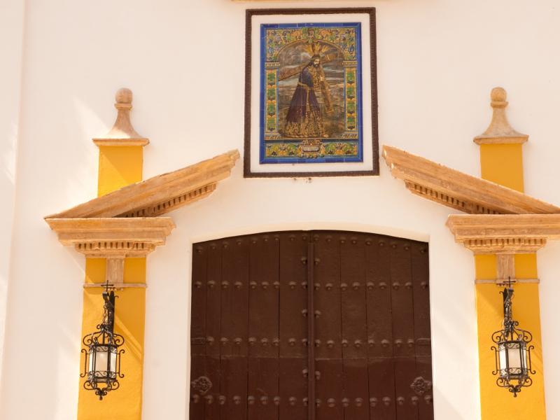 Utrera. Puerta de la Capilla de San Bartolomé