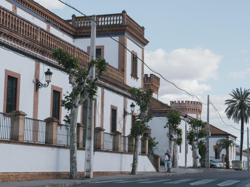 Villanueva del Río y Minas-Vista de la calle Juan Gómez Torga