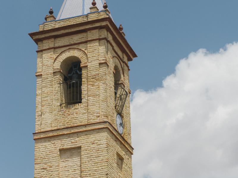Gines. Torre y campanario de la Iglesia de Nuestra Señora de Belén