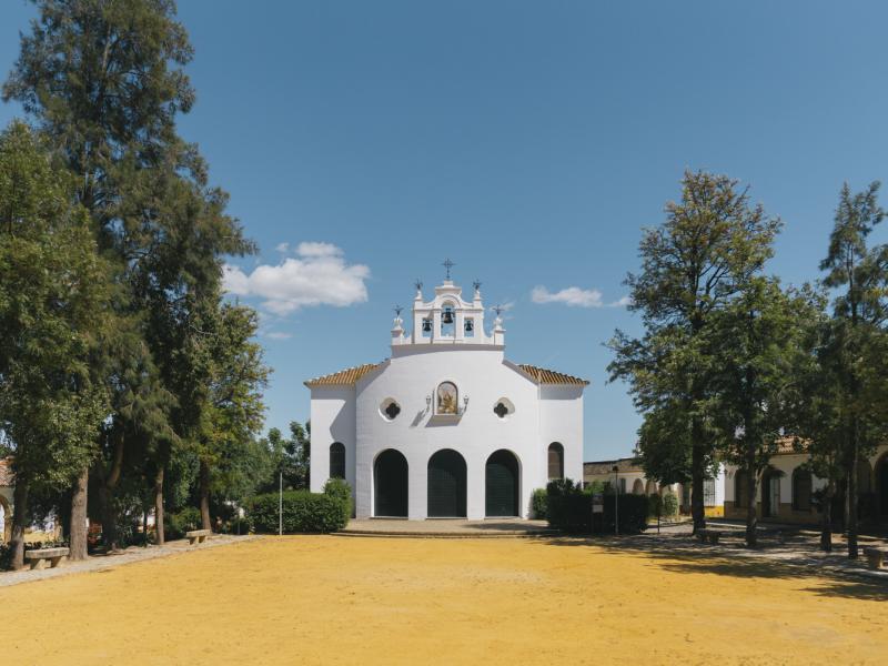 Cantillana. Ermita de la Divina Pastora