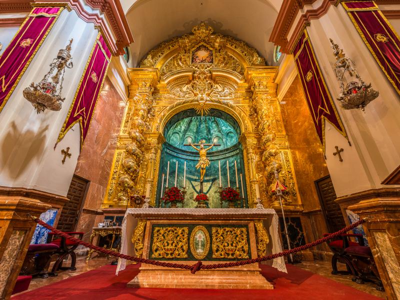 Vista interior de la basílica del santísimo cristo de la expiración