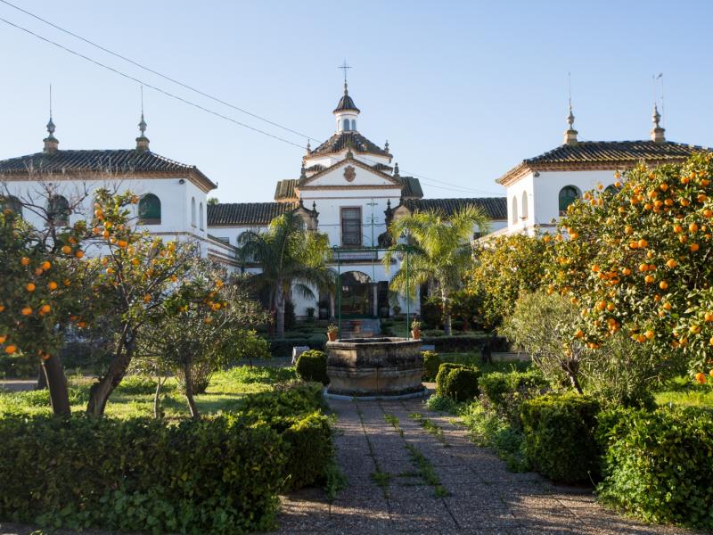 Casa de Ancianos de San Fernando y Santa Elisa