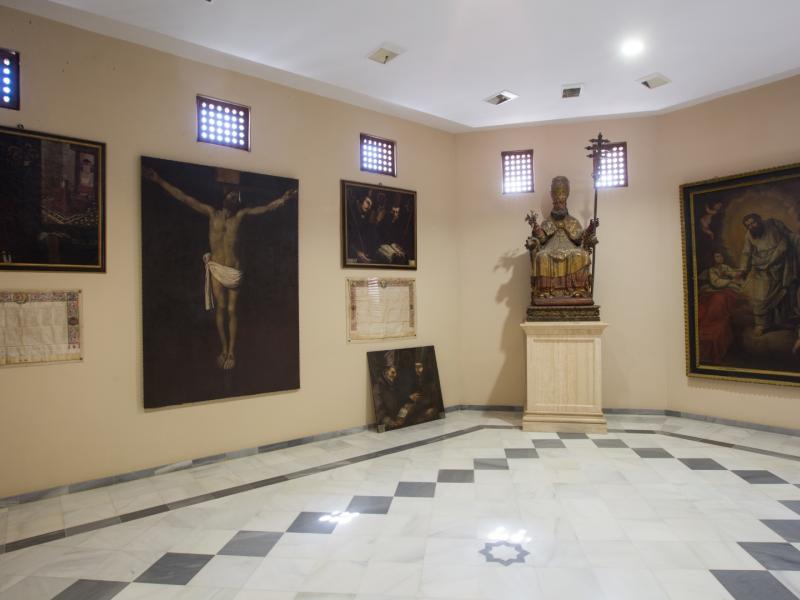 Colección de Arte Sacro de la Iglesia Parroquial de la Santa Cruz
